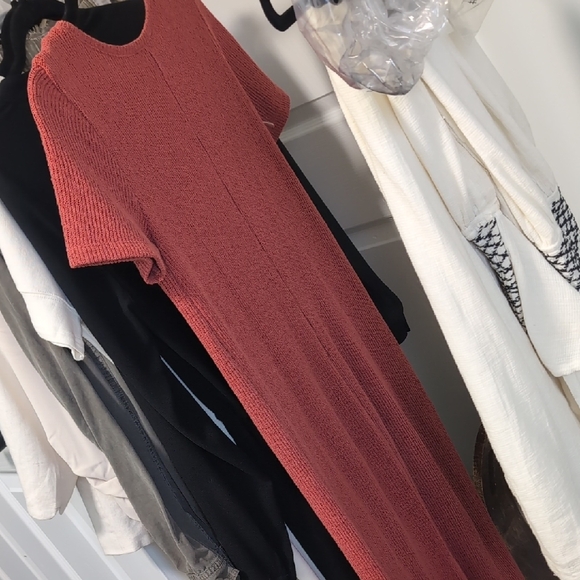 Zara Women's Terracotta Crew Neck Sweater - Picture 4 of 4